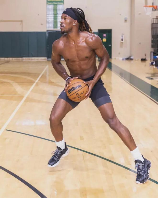 力提出了很 力提出了很